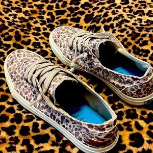 Blowfish leopard print sneakers.